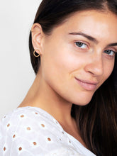 Load image into Gallery viewer, Small Circle Earrings - Kirin