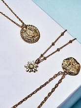 Load image into Gallery viewer, Angel Wing Necklace - Kelly