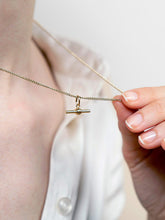 Load image into Gallery viewer, Toggle Necklace - Amelia