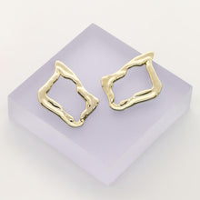 Load image into Gallery viewer, Statement Earrings - Lily