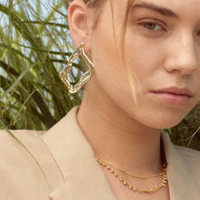 Load image into Gallery viewer, Statement Earrings - Lily
