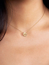 Load image into Gallery viewer, Flower necklace - Felicia Necklace
