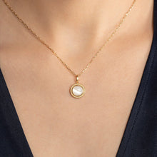 Load image into Gallery viewer, Mother of Pearl Necklace - Diva
